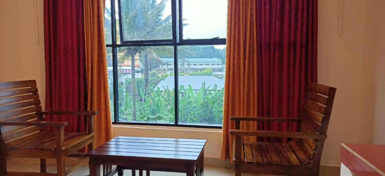 Happy Homes , Thekkady Vandiperiyār Exterior foto